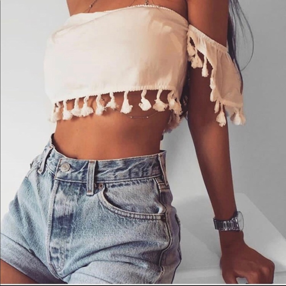 Cute Levi’s High Waisted Shorts